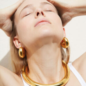 UNCOMMON MATTERS - STRATUS HOOP EARRINGS